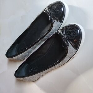 Tory Burch Skyler Gray Quilted Wool Leather Slip On Ballet Flats Size 7.5